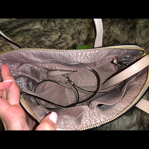 Kate Spade Bag - Picture 6 of 8